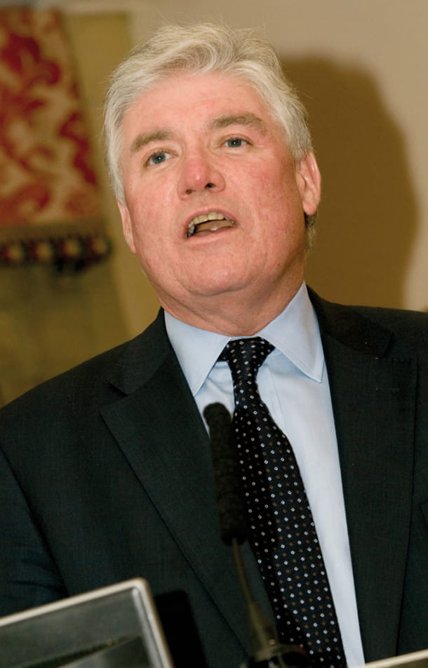 Douglas McWilliams Fondateur et directeur du think-tank britannique Centre for Economics & Business Research