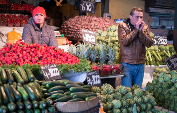 Etal de légumes dans le centre de Santiago