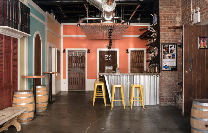 La Port Morris Distillery a remis au goût du jour la bière made in the Bronx et attire des clients qui proviennent aussi bien du quartier que d’autres endroits du Bronx et de New York.