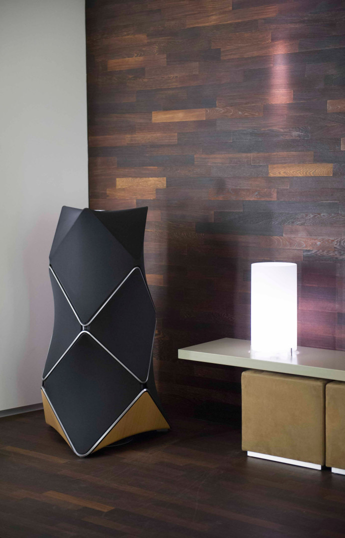 La BeoLab 90, une enceinte d’exception.