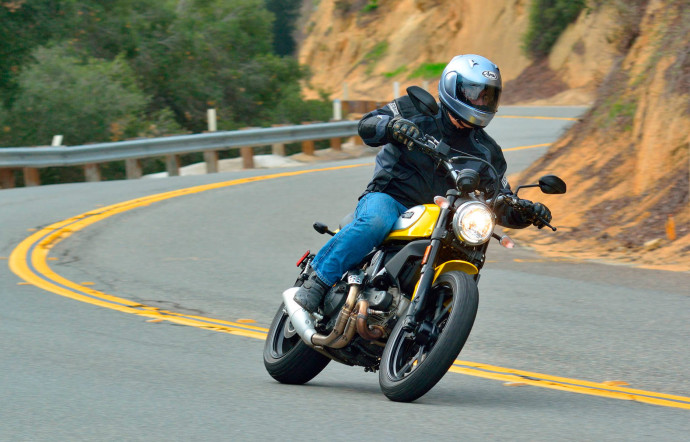 Motos rétro, l’art de la nostalgie