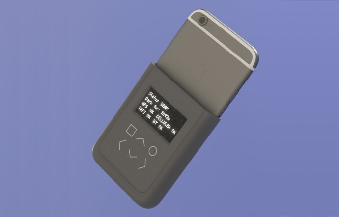 Edward Snowden invente un accessoire anti-espions pour iPhone
