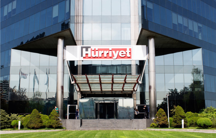 Hürriyet, le navire amiral brave les tempêtes