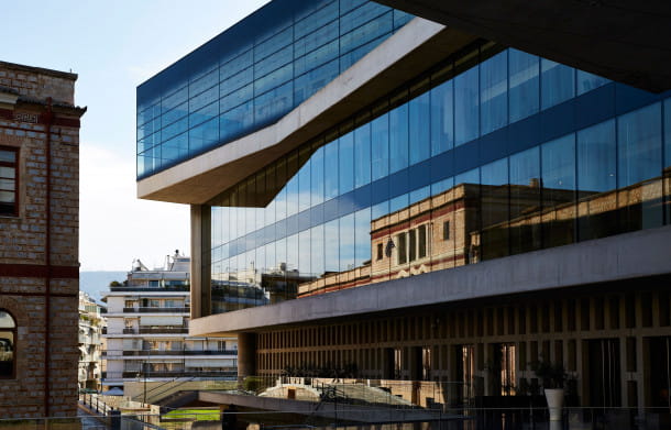 Athènes, de la transition à la renaissance