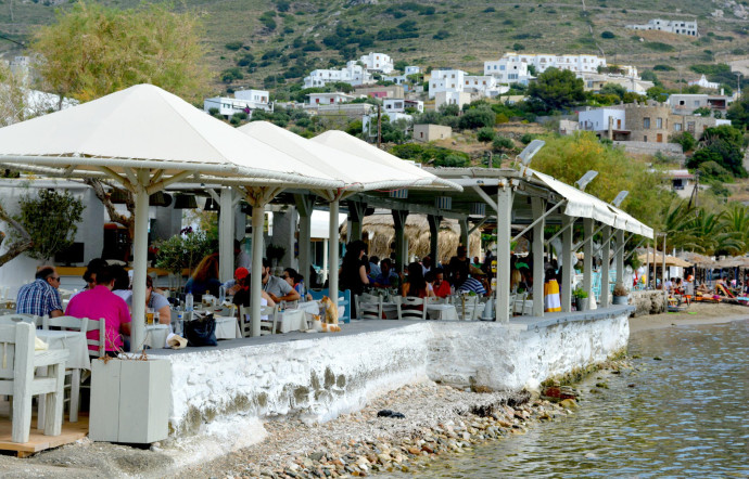 Allou Gialou, Syros