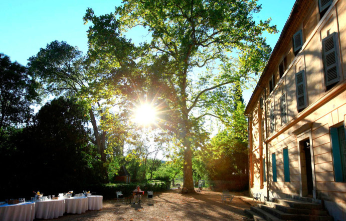 Le Château de Saint-Martin fut la propriété du comte de Rohan-Chabot, artisan de la naissance de l’AOC Côtes-de-provence.