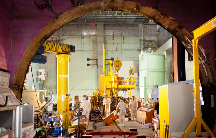 La centrale nucléaire Chooz A a été construite en 1960 sur la commune de Chooz, dans les Ardennes, non loin de la frontière franco-belge. Son réacteur à eau pressurisée (REP) se trouve sous terre.