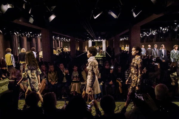 The Burberry September 2016 show_001