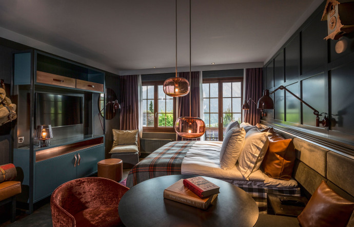Huus Hotel, Schönriedstrasse74, Gstaad.