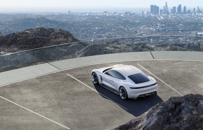 Porsche a de grandes ambitions pour la Mission E
