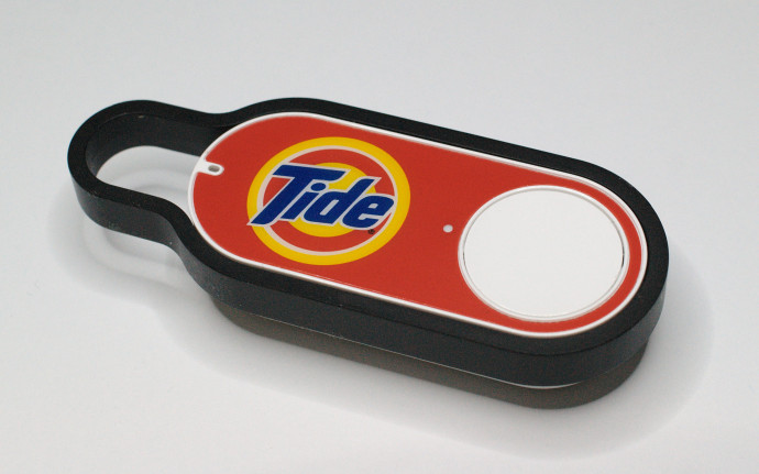 Lancés fin 2015 aux Etats-Unis, et disponibles en France depuis novembre dernier, les boutons Amazon Dash sont une petite révolution : une simple pression et vous commandez automatiquement le produit en question dans la quantité habituelle !