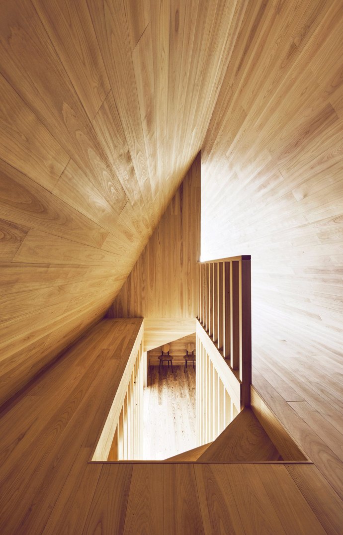 Intérieur de la maison en cèdre de Yoshino