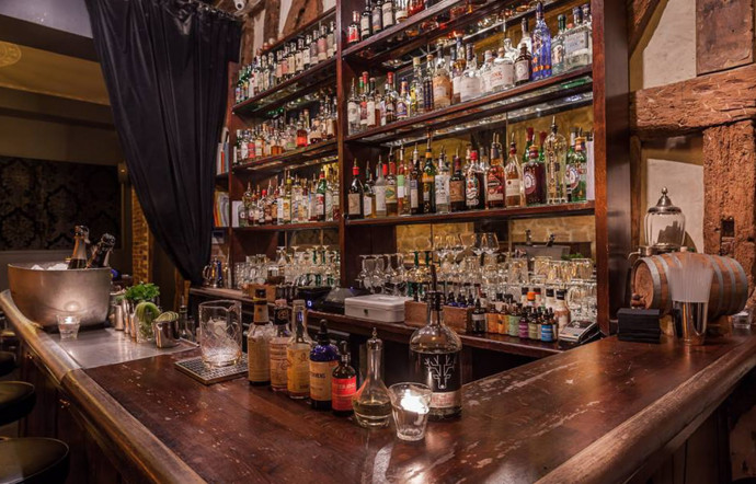 Experimental Cocktail Club