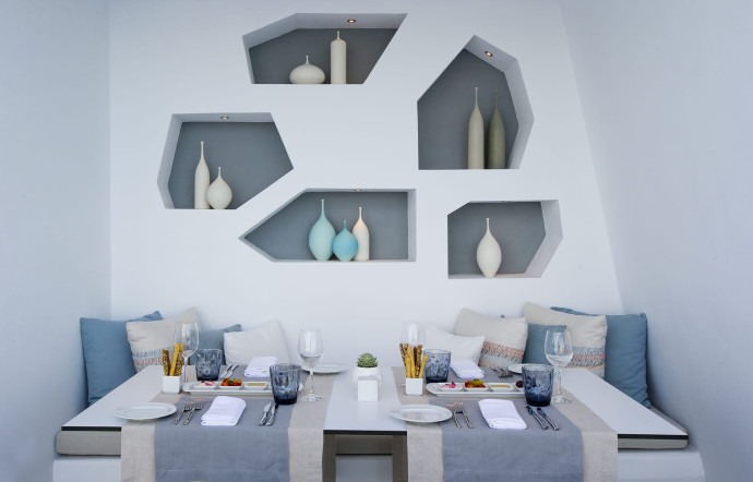 Le délicieux restaurant Santoro à tester au Grace Santorini, rénové en 2016.
