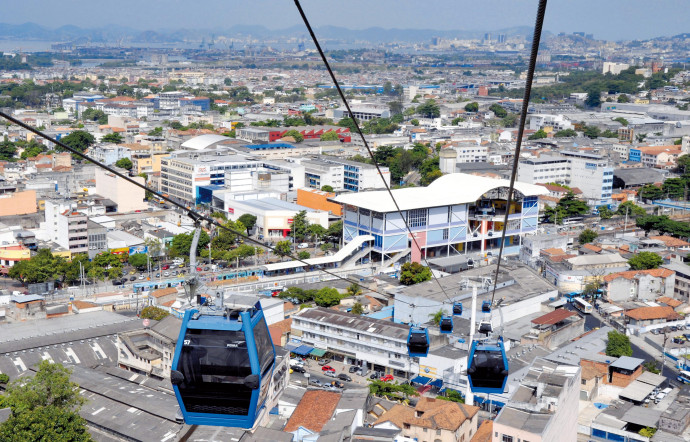 La cabine Poma pour le Pain‑de‑Sucre de Rio est la plus longue.