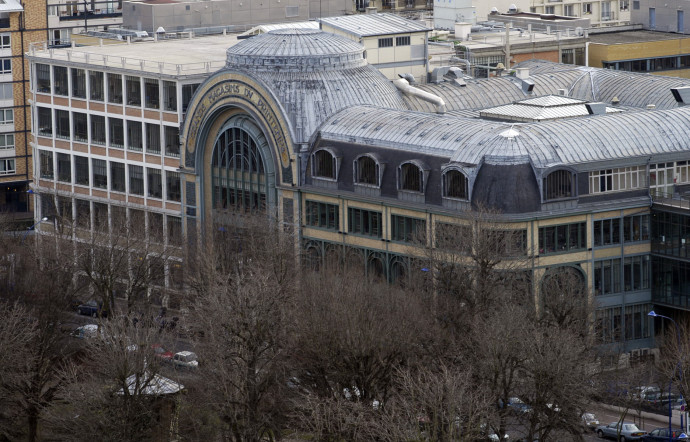 Les bureaux de McCann France sont installés dans les anciens entrepôts du Printemps à Clichy, qu’ils partagent avec Amazon.