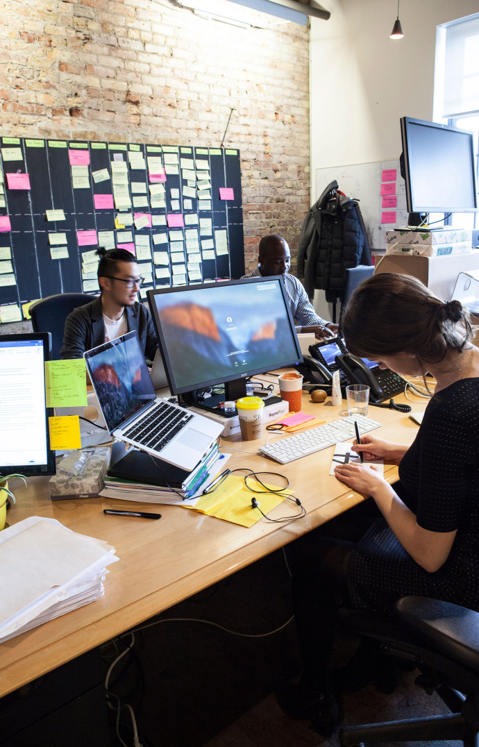 MaRS, ce sont plus de 1 000 start-up, dont plus de 300 dans le secteur de l’innovation médicale.