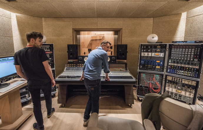 « The Control Room », enregistrement dans le pavillon français de la 57e Biennale de Venise.