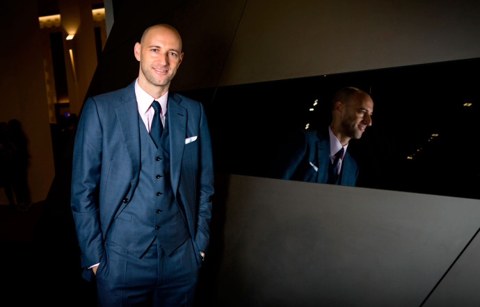 Tim Sayler, le directeur marketing.