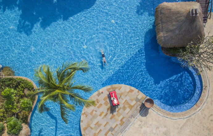 La piscine du Club Med Sanya, en Chine.