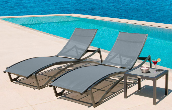 Chaises longues « Moorea », Vlaemynck.