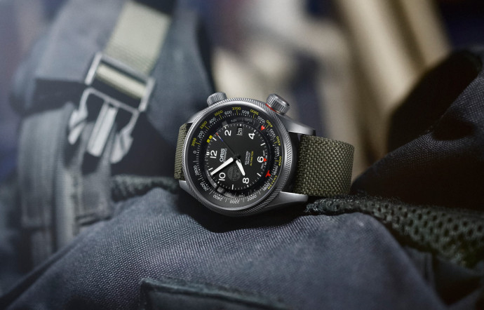 « Big Crown Propilot GIGN », Oris, édition limitée, mouvement automatique, boîtier en acier et bracelet en textile.