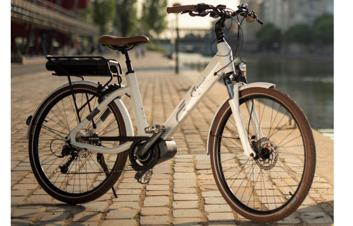 Modèle Swan, à partir de 2399 €.