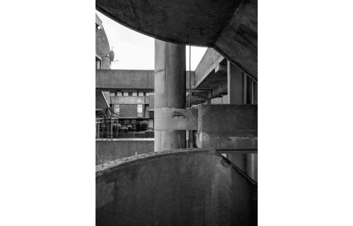 Catford Shopping Center and Milford Towers, Lewisham, Royaume-Uni, by Owen Luder Partnership, 1974.