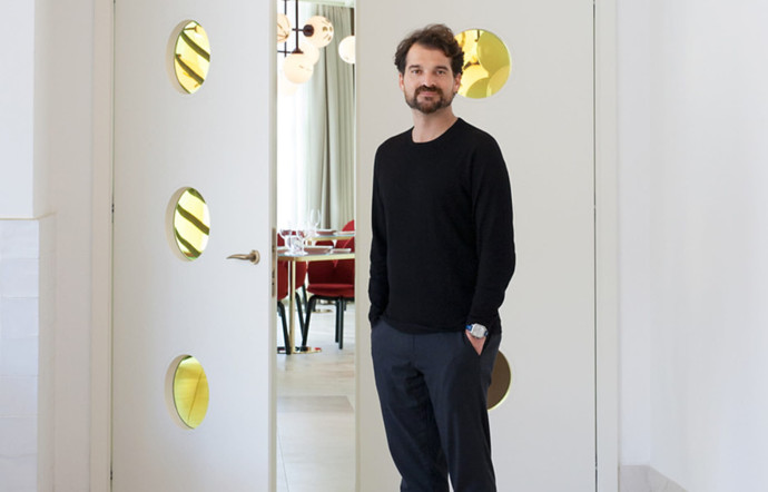 Originaire de Madrid, le designer espagnol Jaime Hayón fait de Valence sa ville d’adoption.