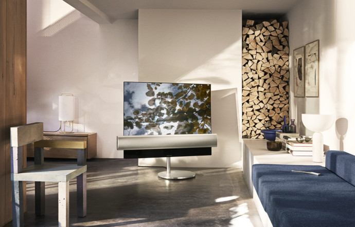 BeoVision Eclipse, disponible en 55 ou 65 pouces. A partir de 9 120 €.