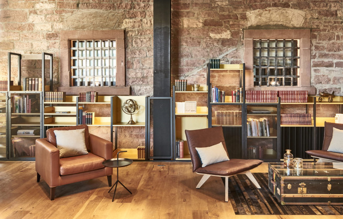 Hotel Liberty : envie d’une nuit en prison ?