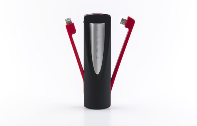 Powerbank, Tesla.