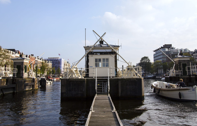 Sweets transforme Amsterdam en gigantesque hôtel
