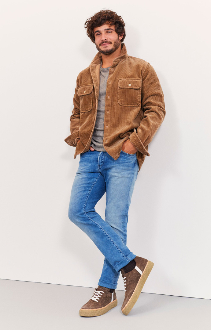 Modèles de la collection homme automne-hiver 2017 : Tennis Zamora, en croûte de cuir.