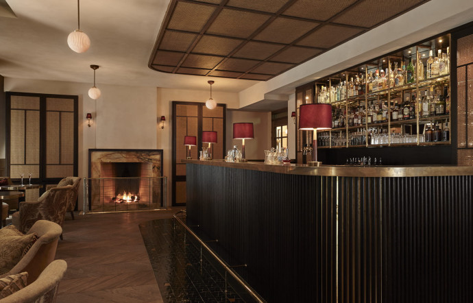 TATA, le bar « luxe velours » du Sanders.