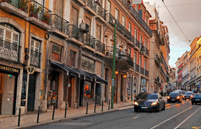 La Rua da Misericórdia, entre Bairro Alto et Chiado.
