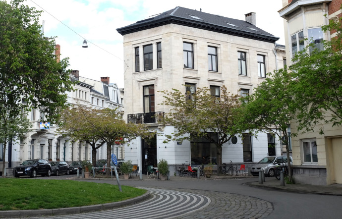 Walvis, Walvisstraat 1, tél. +32 (0)3 289 33 22.