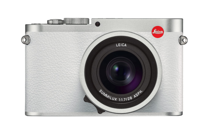 Objets blancs – Q Snow by Iouri Podladtchikov, Leica, 4 950 €.