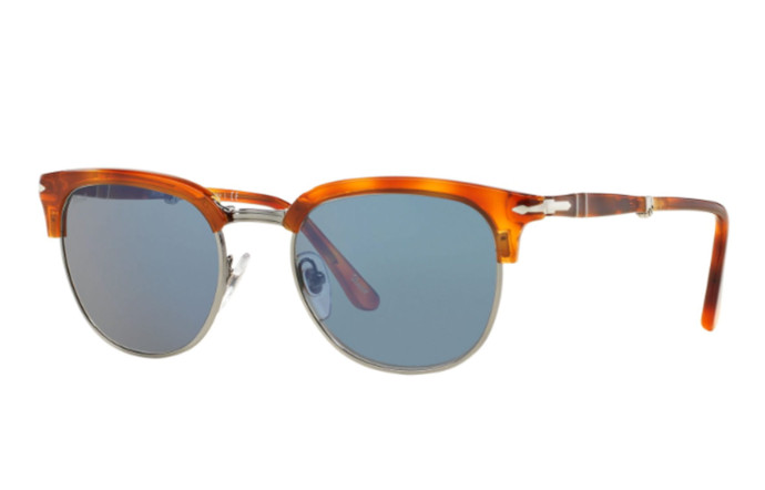Persol, 255 €.