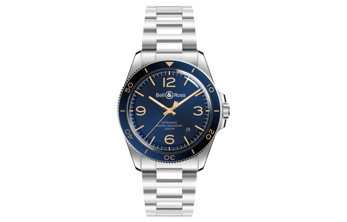 Bell & Ross, 2 990 €.