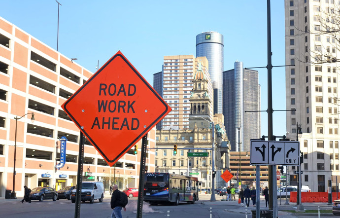 Détroit est une ville en travaux. L’un des chantiers les plus importants est le site d’Hudson d’où sortira de terre le plus haut gratte-ciel de la ville.