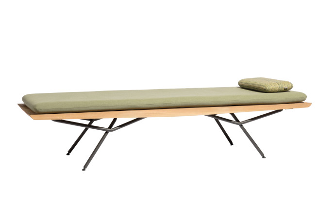 Manutti, à partir de 2 935 €.