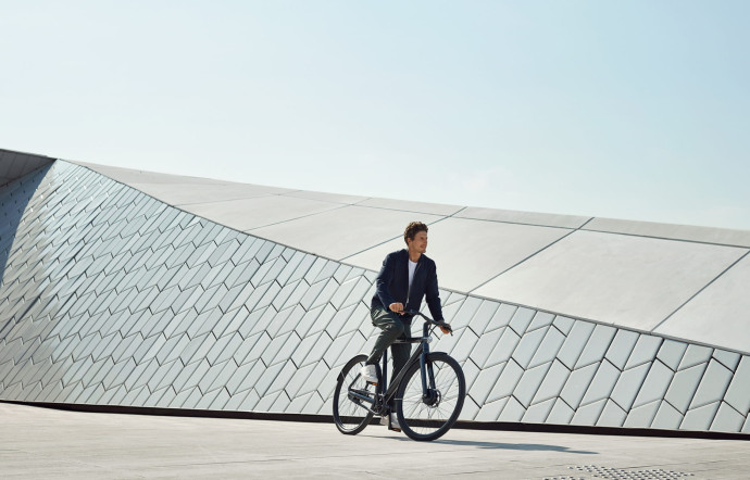 Le VanMoof Electrified S2, 3 398 €, 2 598 € en précommande.