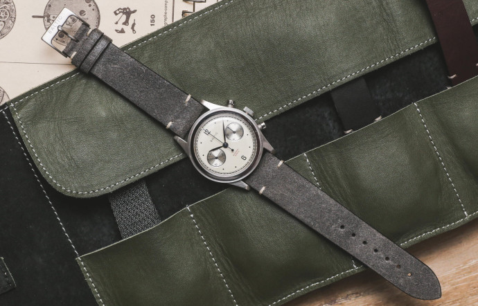 Biocompax 001, chronographe mécanique, 649 €.