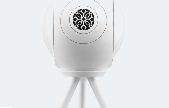 Devialet Phantom Reactor, disponible en version 600 W (990 €) ou 900 W (1 290 €). Précommande ici, livraison à partir de début novembre.