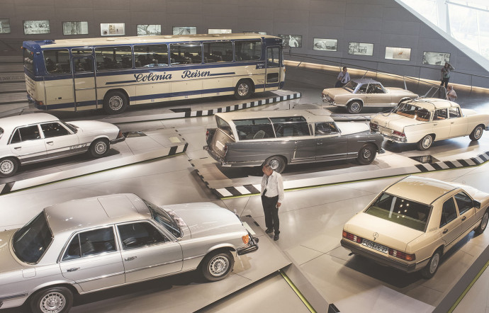 Industrie automobile : et la voiture créa Stuttgart... - Maximale City