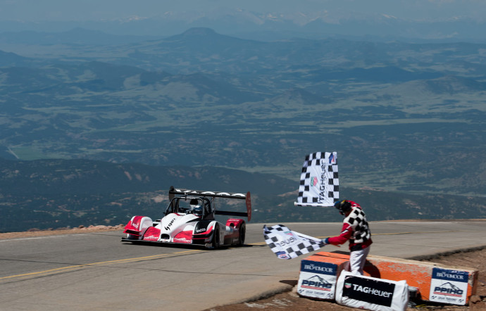 Tag Heuer, partenaire de Pikes Peak.