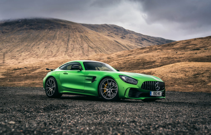 Mercedes AMG GT.