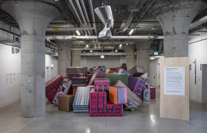 « Demos – A Reconstruction », un projet participatif d’Andreas Angelidakis.