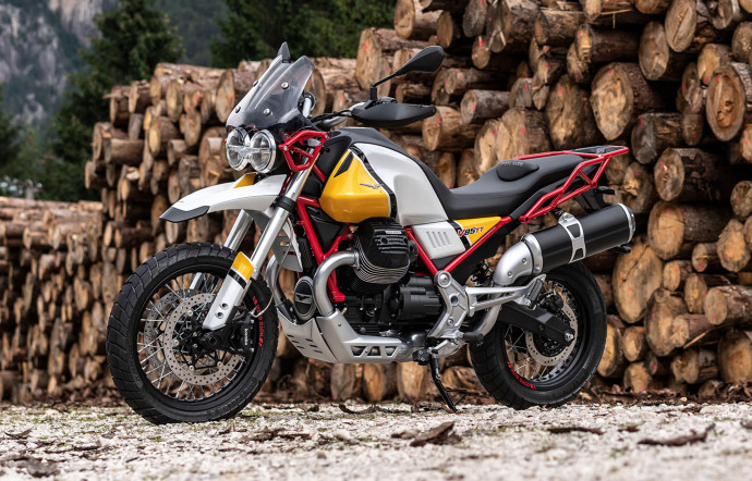 diapo-eicma-insert-moto-guzzi-v85tt